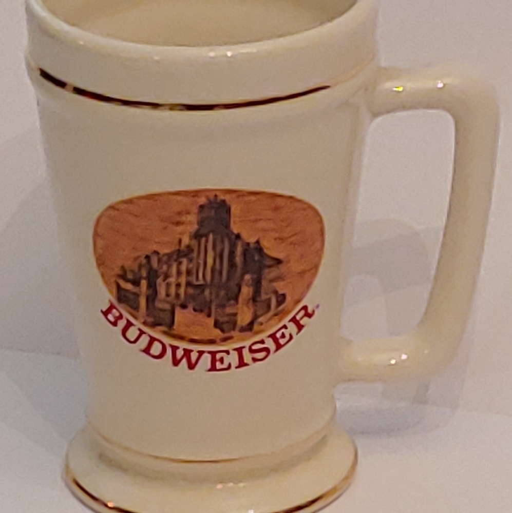 Vintage Budweiser 20 oz mug